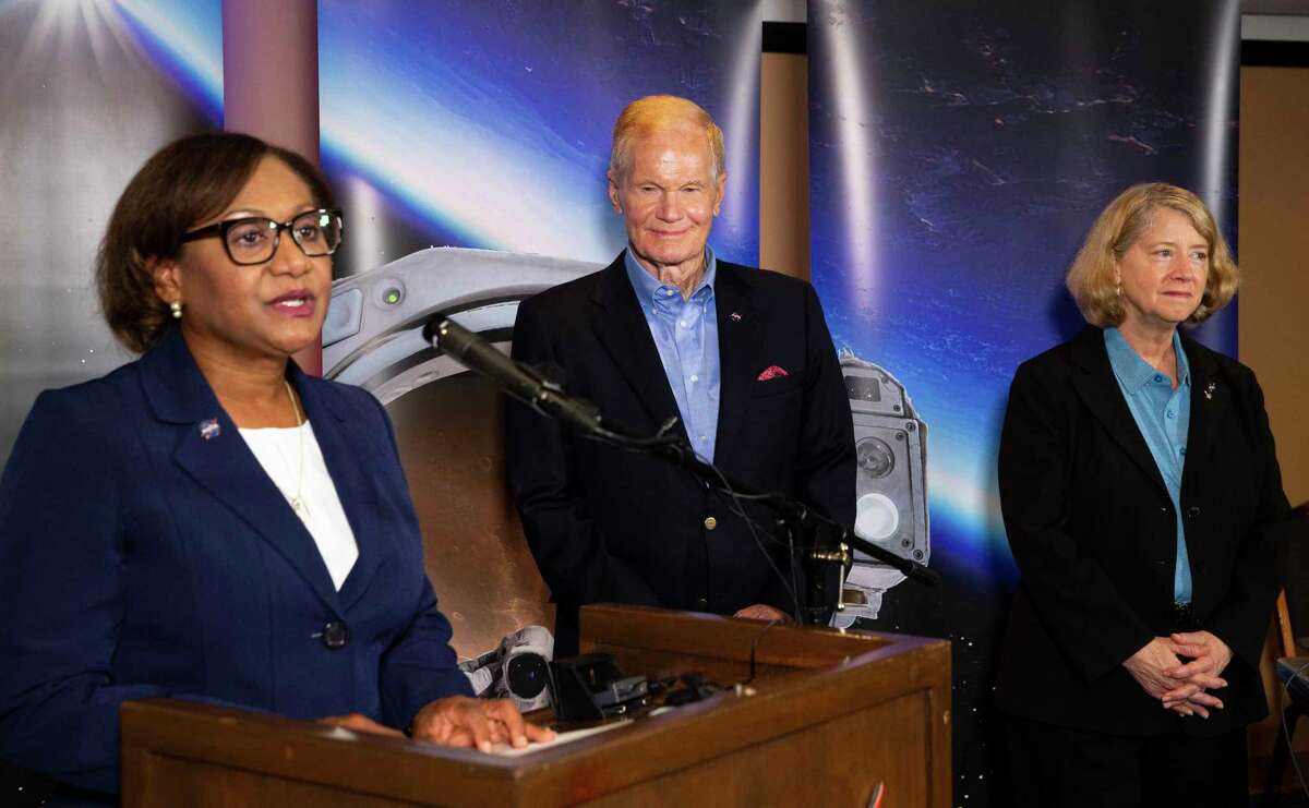 Vanessa Wyche, director of the Johnson Space Center, from left, welcomes NASA Administrator Bill Nelson and NASA Deputy Administrator Pam Melroy to begin a Q&A session with local reporters Thursday, Sept. 2, 2021, at Gilruth Recreation Center in Houston.
