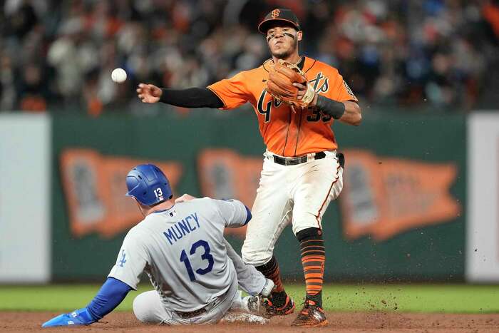 Farhan Zaidi: SF Giants eyeing upper-level shortstop depth