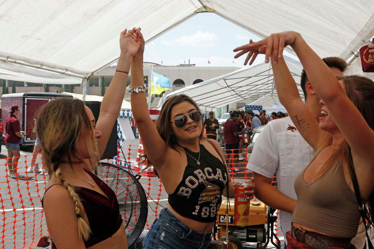 Texas State tailgating, punted in 2020, returns despite COVID surge