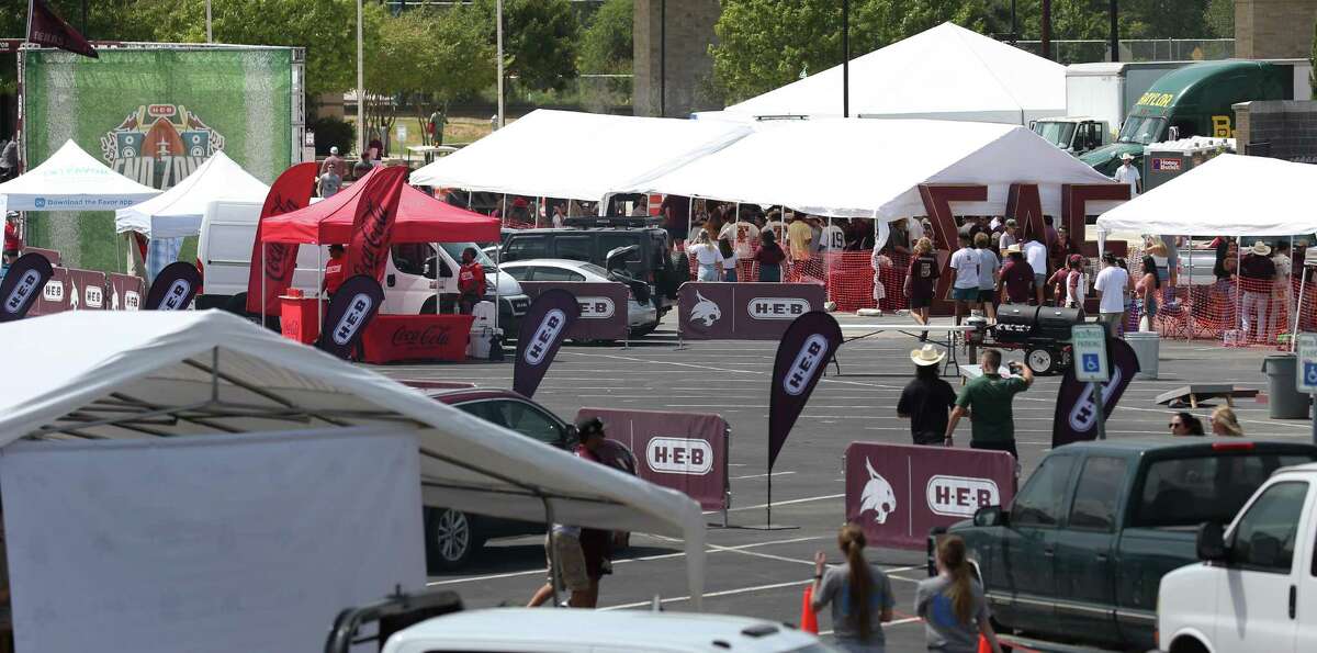 Texas State tailgating, punted in 2020, returns despite COVID surge