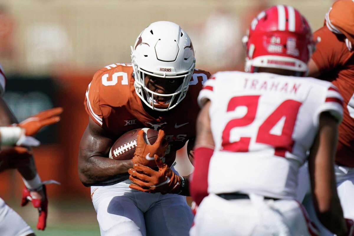Texas running back Bijan Robinson opened the season with 176 all-purpose yards and two touchdowns in the Longhorns’ victory.