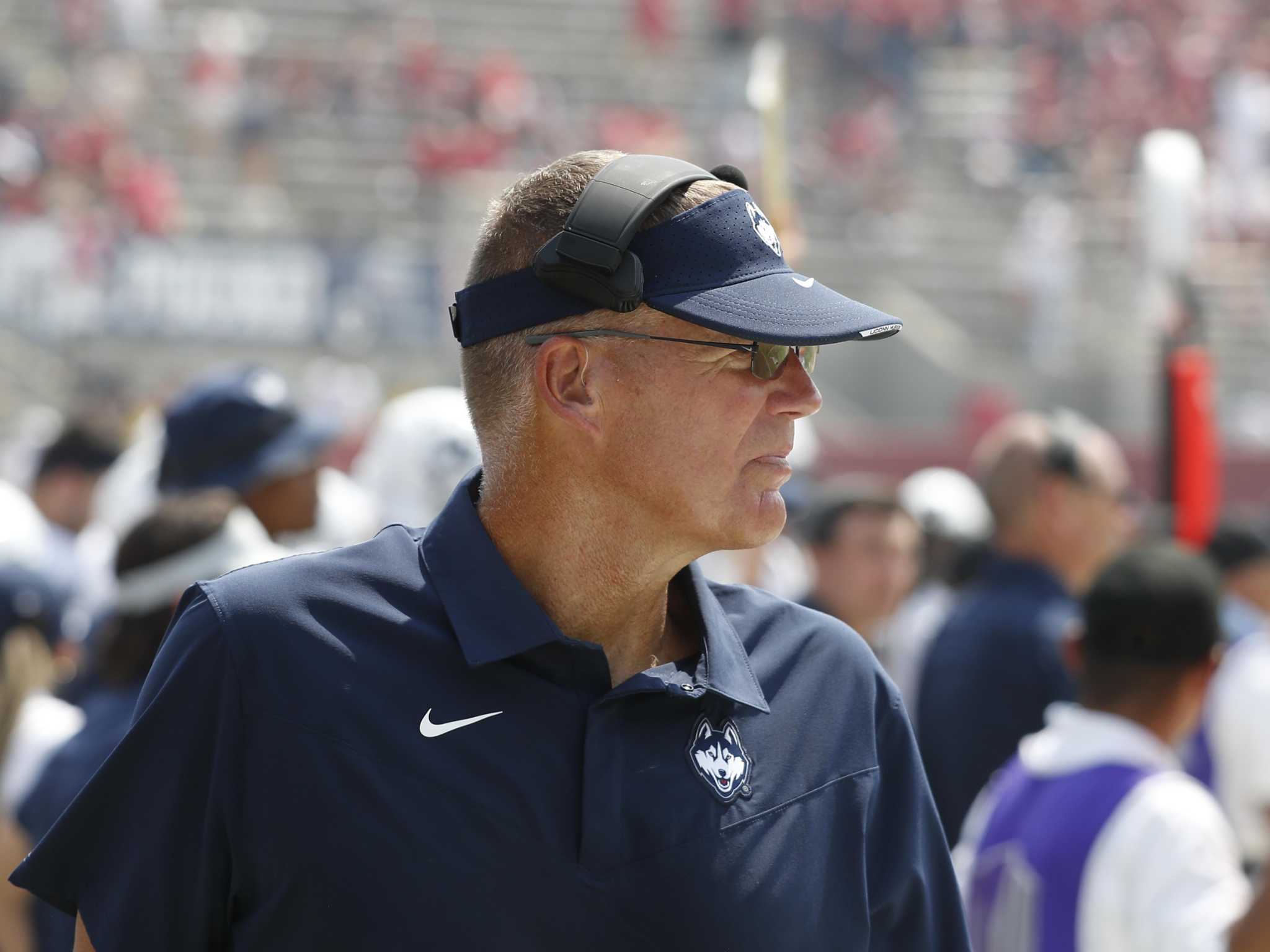 UConn football coach Randy Edsall announces plans to retire after season