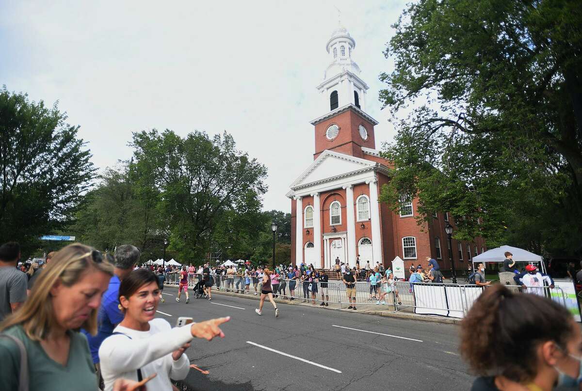 New Haven Road Race 2023 returns to the Elm City this Labor Day