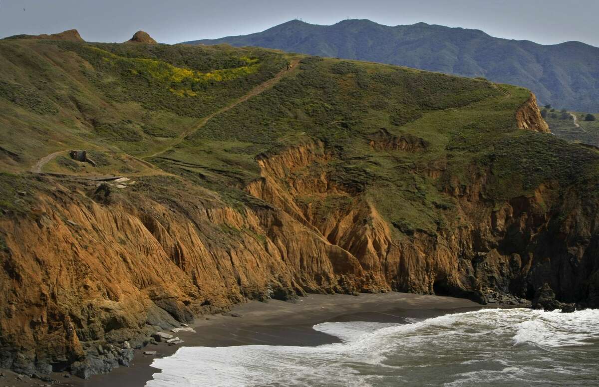 RECORD - Road wind trails are above the cliffs at Mori Point Park in Pacifica, California, on April 24, 2008, as the parks meet the Pacific Ocean below.