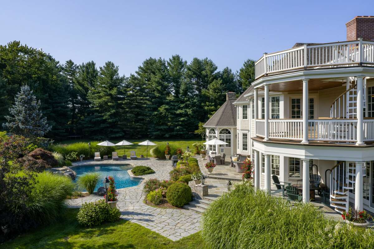 The house at  at 982 Oenoke Ridge Road in New Canaan, once owner by actor Christopher Meloni, is on the market for $4,995,000.