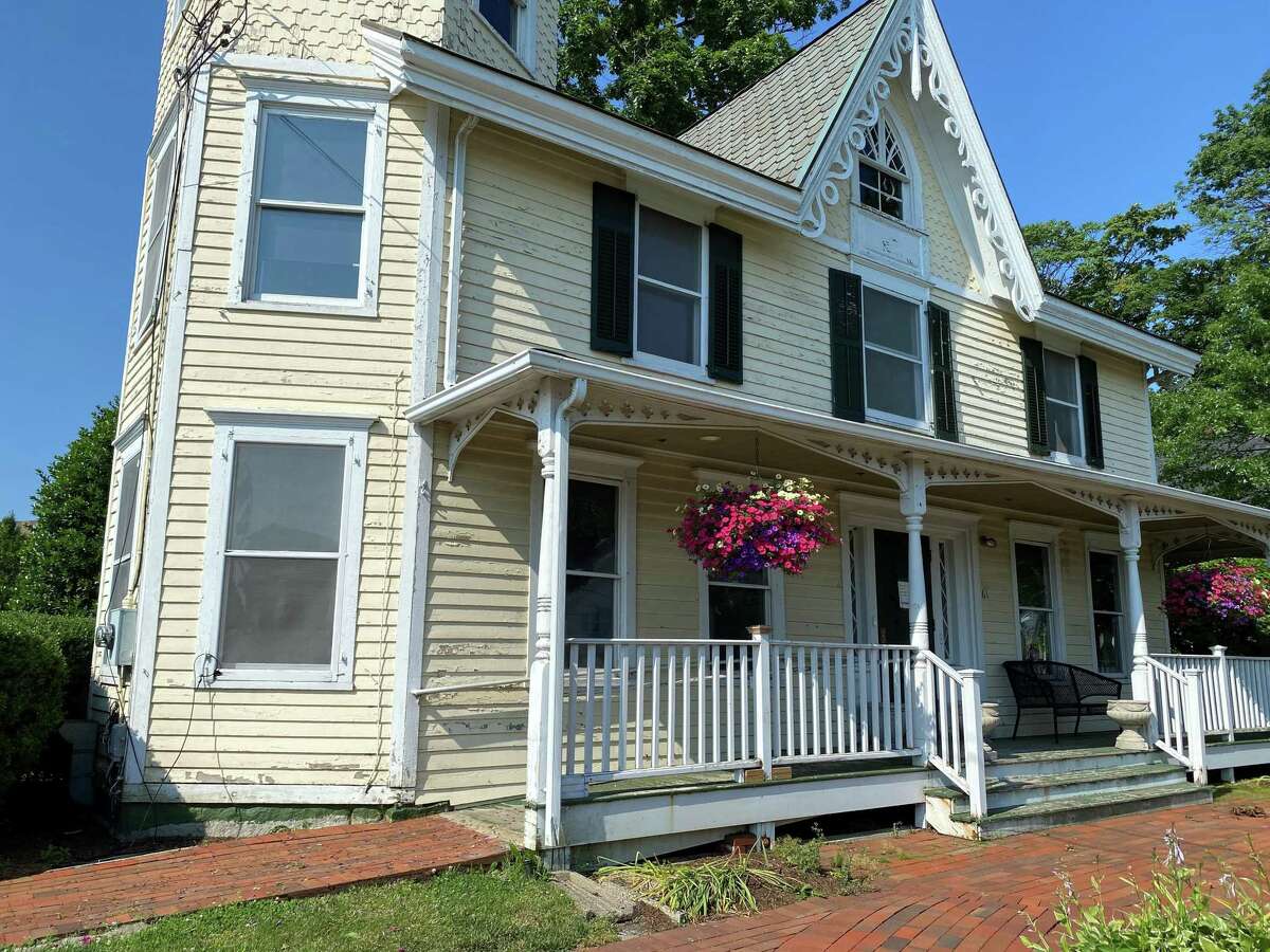 New Canaan Selectman Kathleen Corbet urged her fellow selectmen to spend $35,000 to paint Vine Cottage, at 61 Main St. on Sept. 7, 2021.
