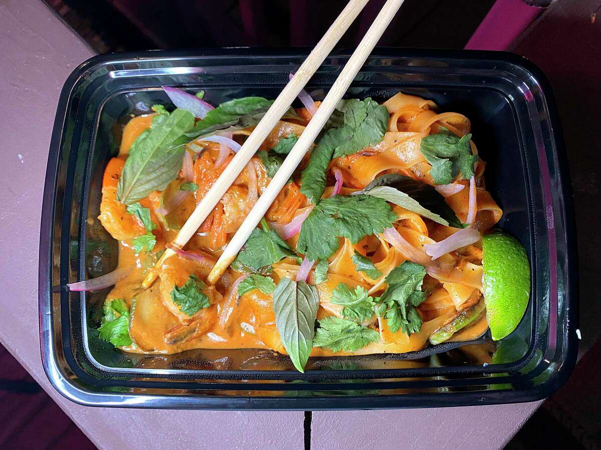 MaiOMai food truck fuses Mexican, Asian flavors with San Antonio soul