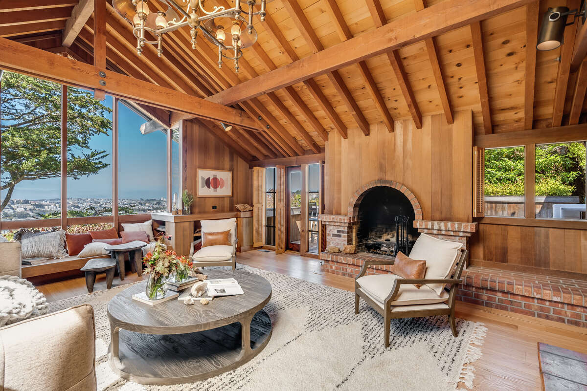 This Cole Valley home just sold for $2.1 million over its asking price, setting a new record.