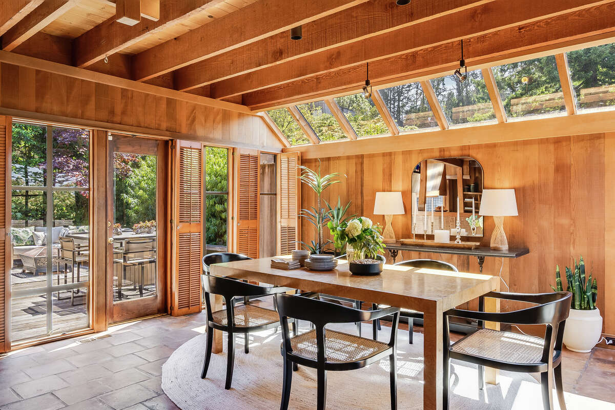 This Cole Valley home just sold for $ 2.1 million above price, setting a new record.