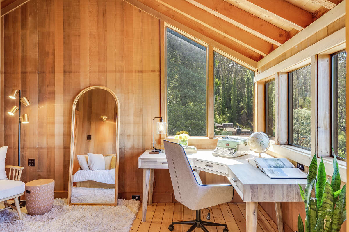 This Cole Valley home just sold for $ 2.1 million above price, setting a new record.