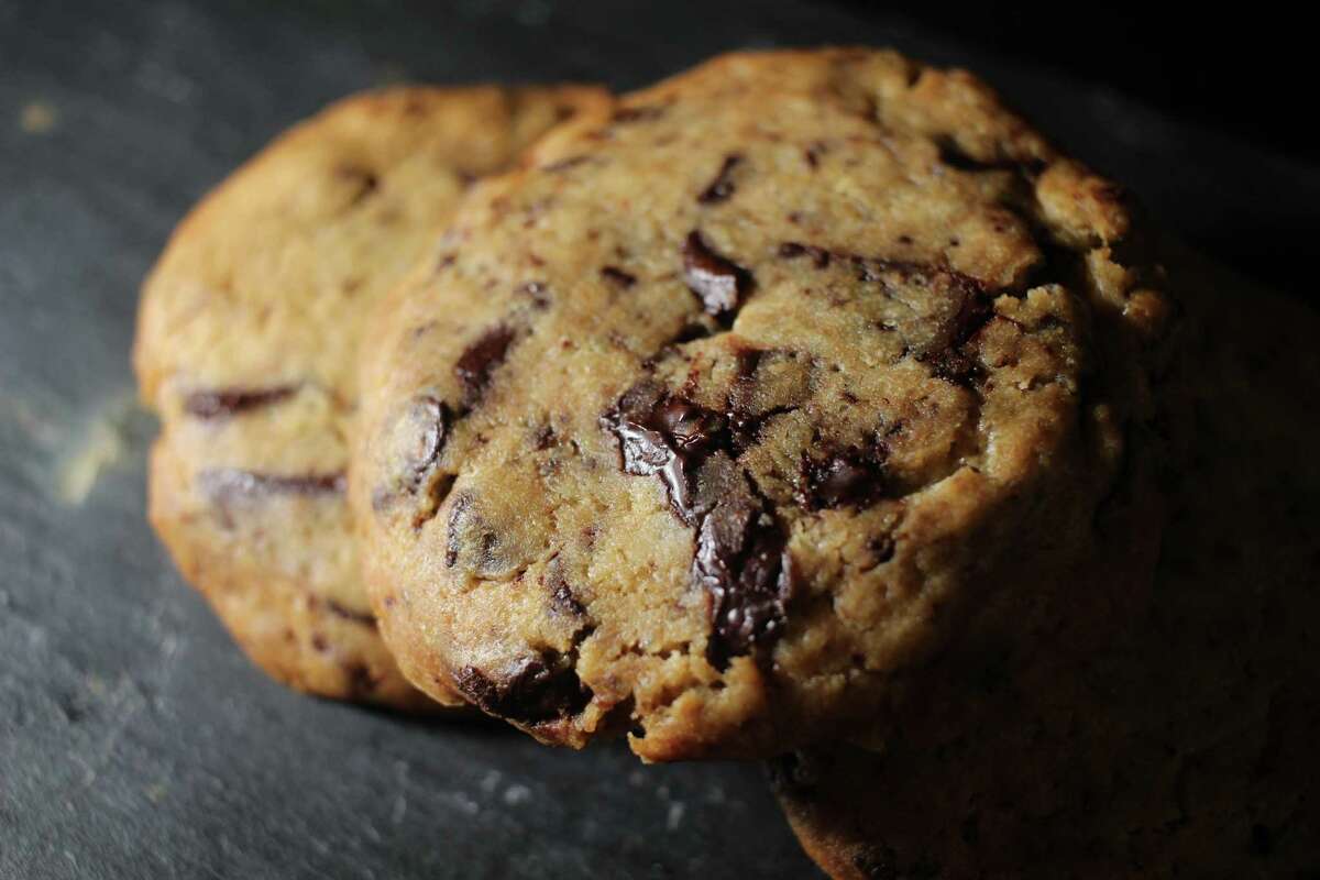 The vegan Valrhona chocolate chip cookie at Les Elements