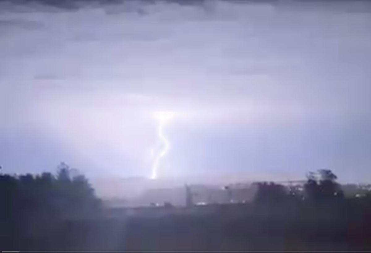 Why the SF Bay Area saw lightning strikes on Sunday night