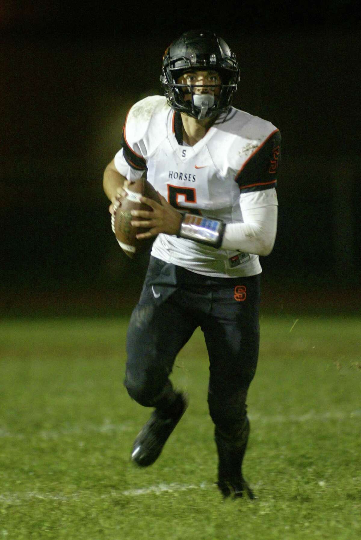 A capsule look at Friday's high school football Super Bowls