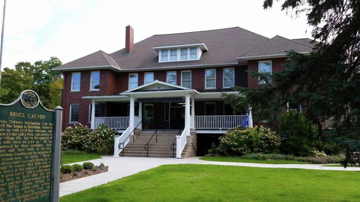 Benzonia library receives 12K grant