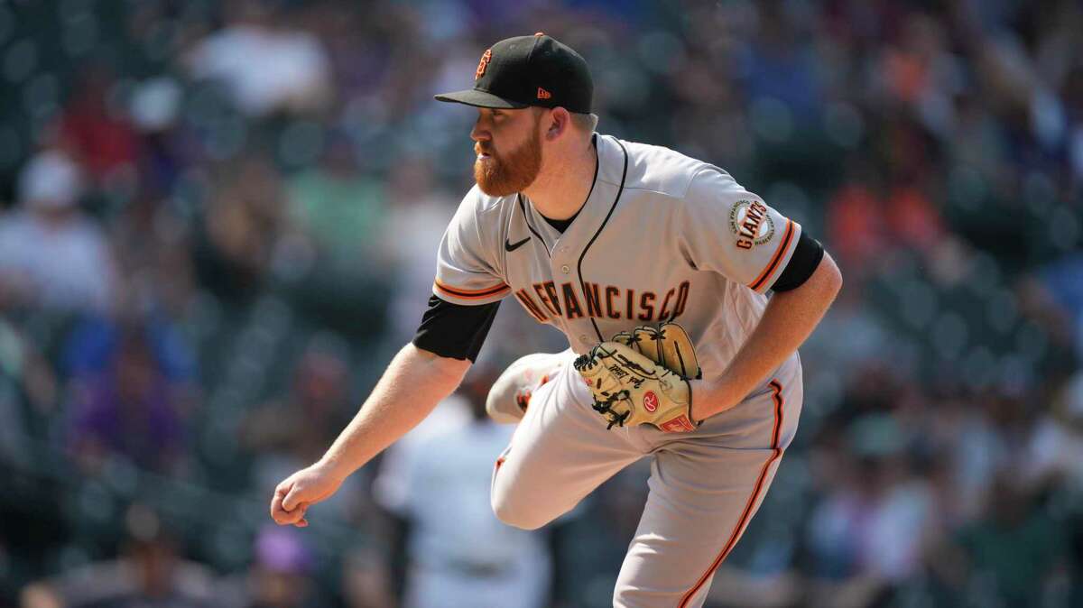 Giants reliever Zack Littell revels in his (unlikely) first career hit