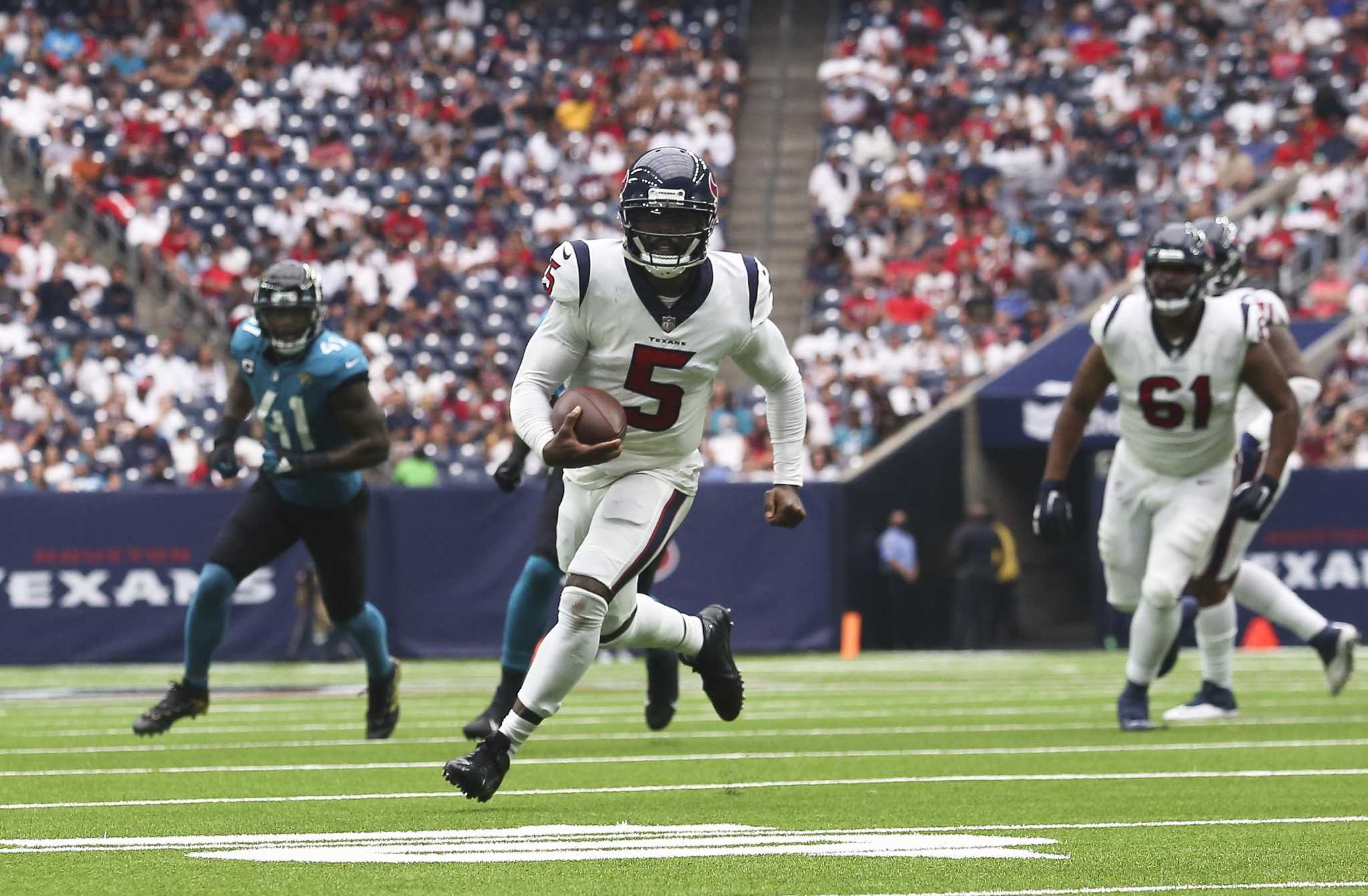 Smith: Tyrod Taylor can be the leader Texans need