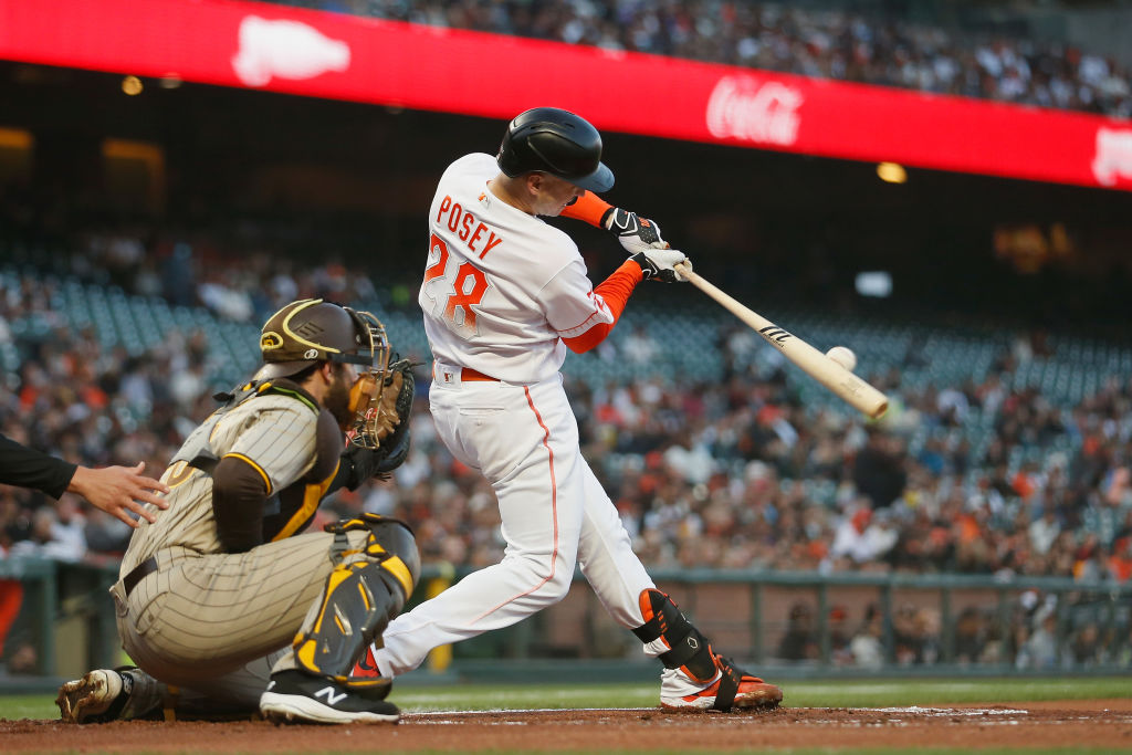 Giants catcher Buster Posey hits a genuinely impossible-looking home run  vs. Padres