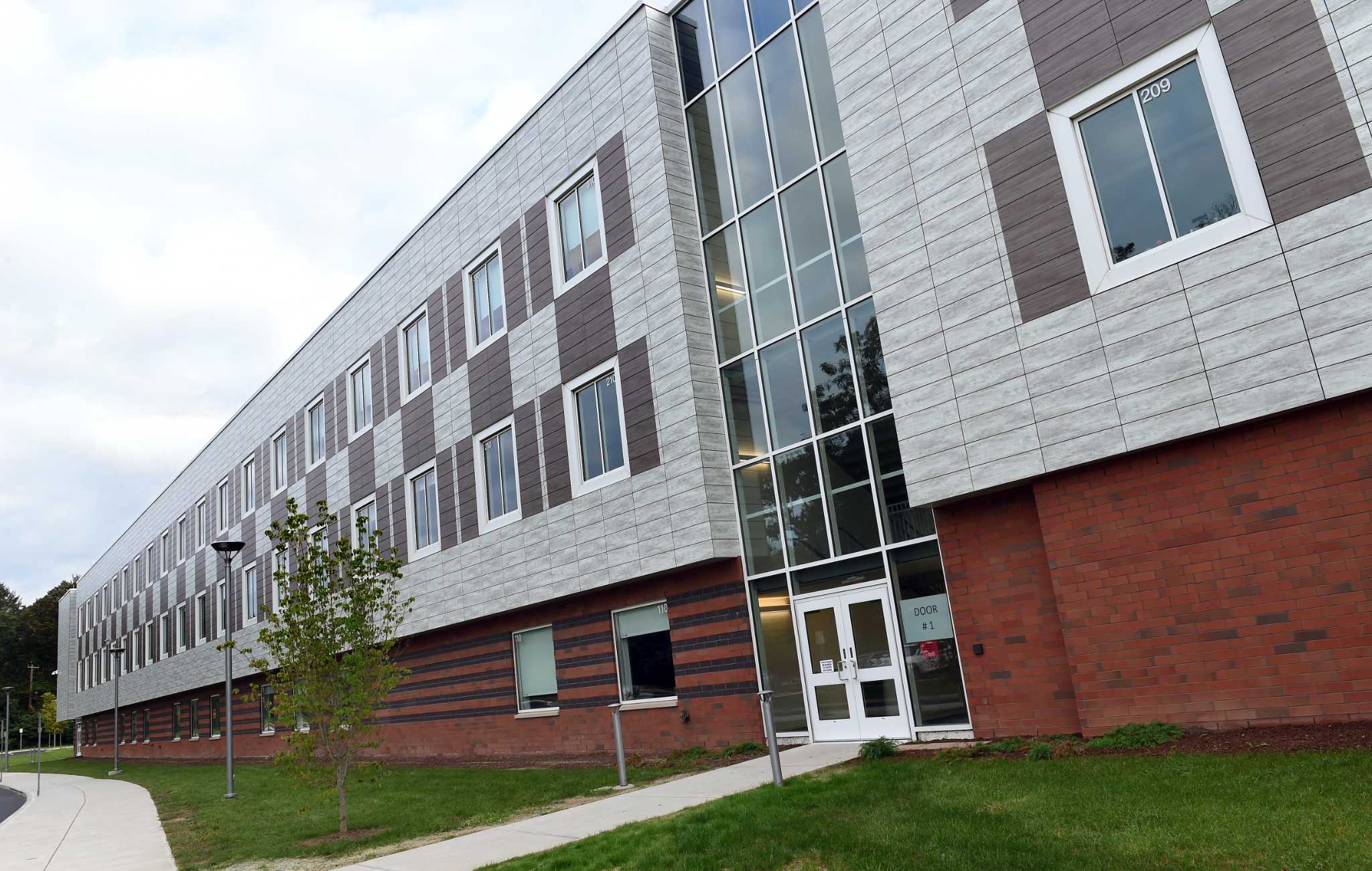 Police: Branford student accused of calling in threat to school - Vimarsana News