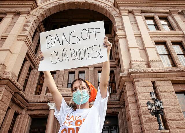 Illinois, 23 other attorneys general join fight against Texas abortion law - Vimarsana News