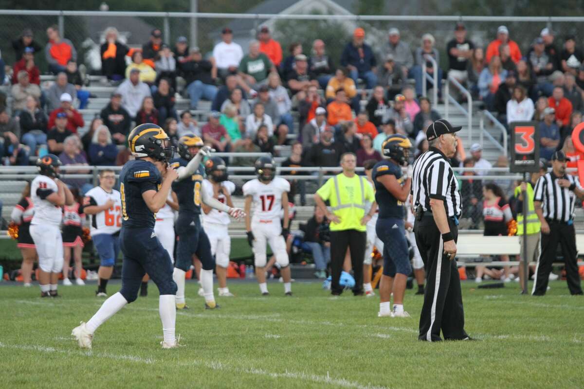 Manistee's defense reads the opposing team's offense