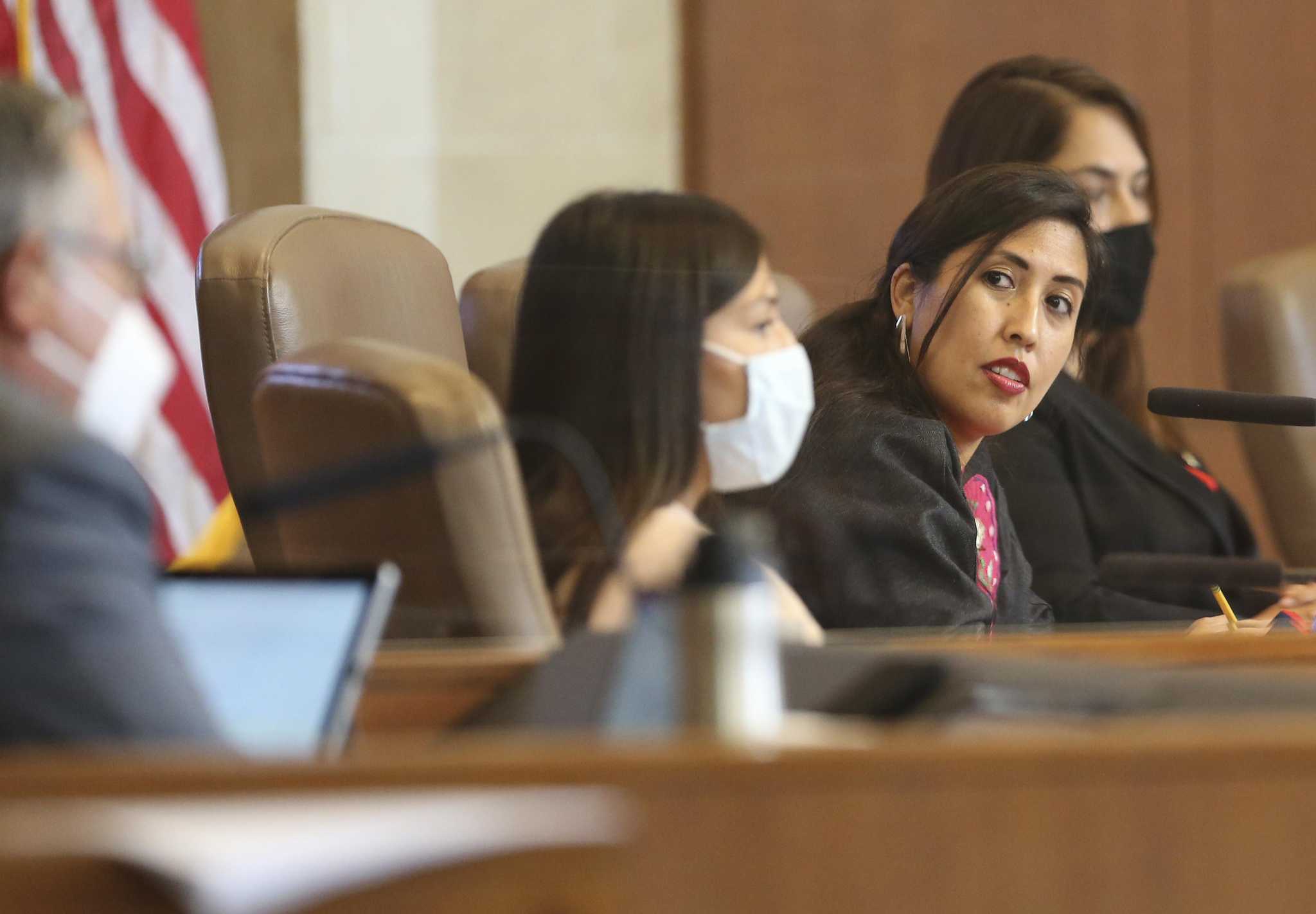 Here's what you need to know as San Antonio begins to remake its City Council districts - Vimarsana News