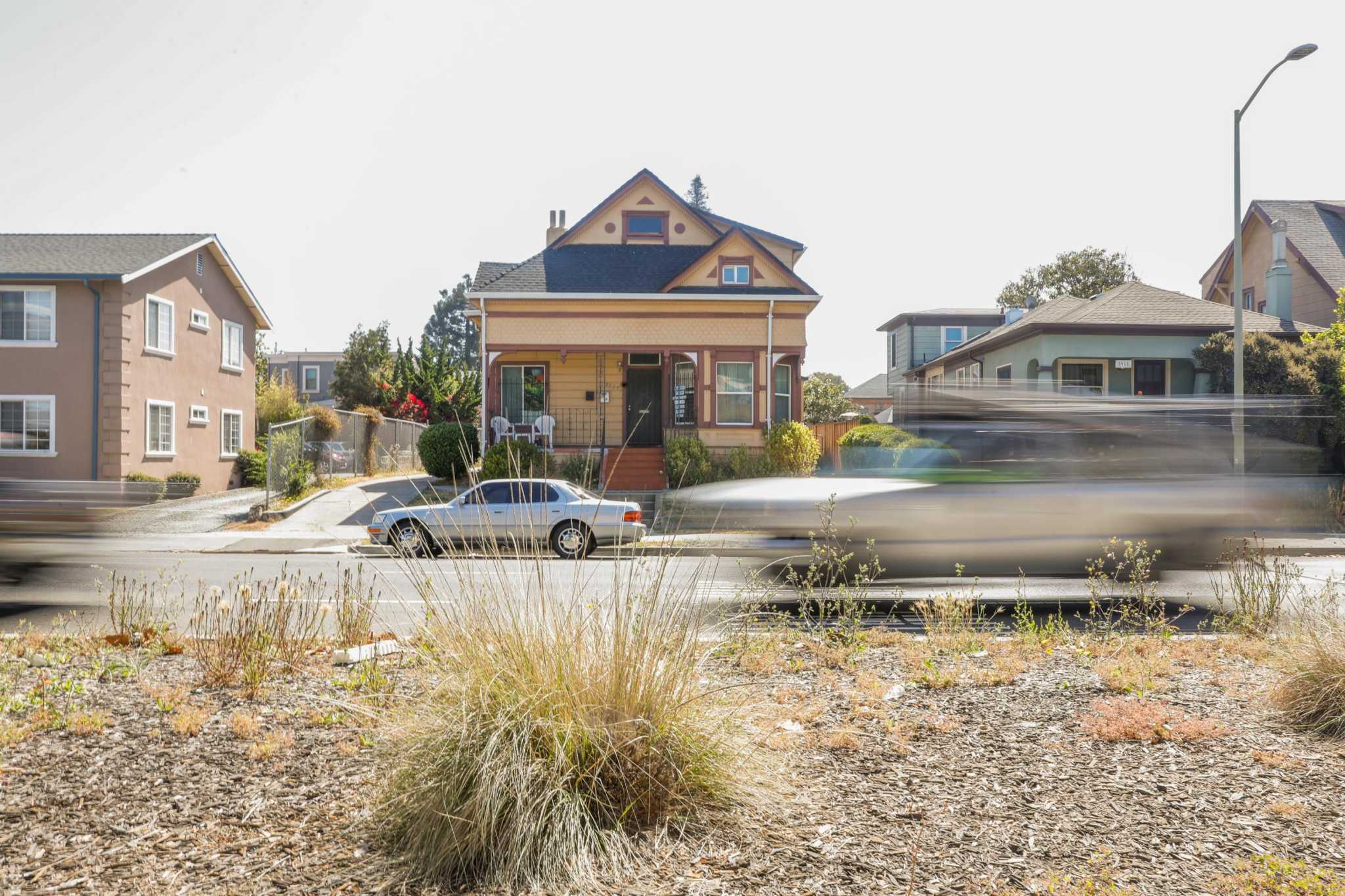 Newsom backs denser zoning for singlefamily neighborhoods