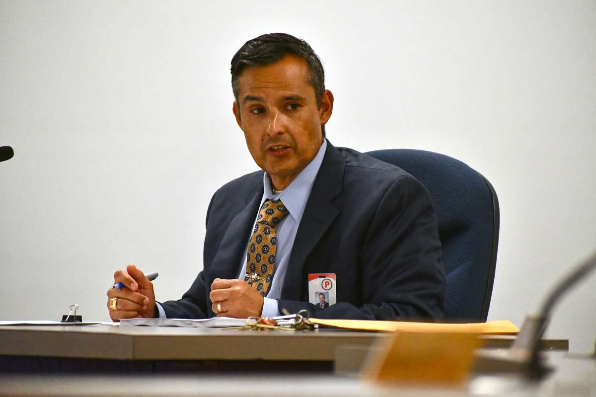 Superintendent H.T. Sanchez addresses the Plainview ISD school board school during a regularly scheduled meeting on Tuesday, Sept. 16, 2021, in which the board approved the building of a private LTE wireless service around the school district. 