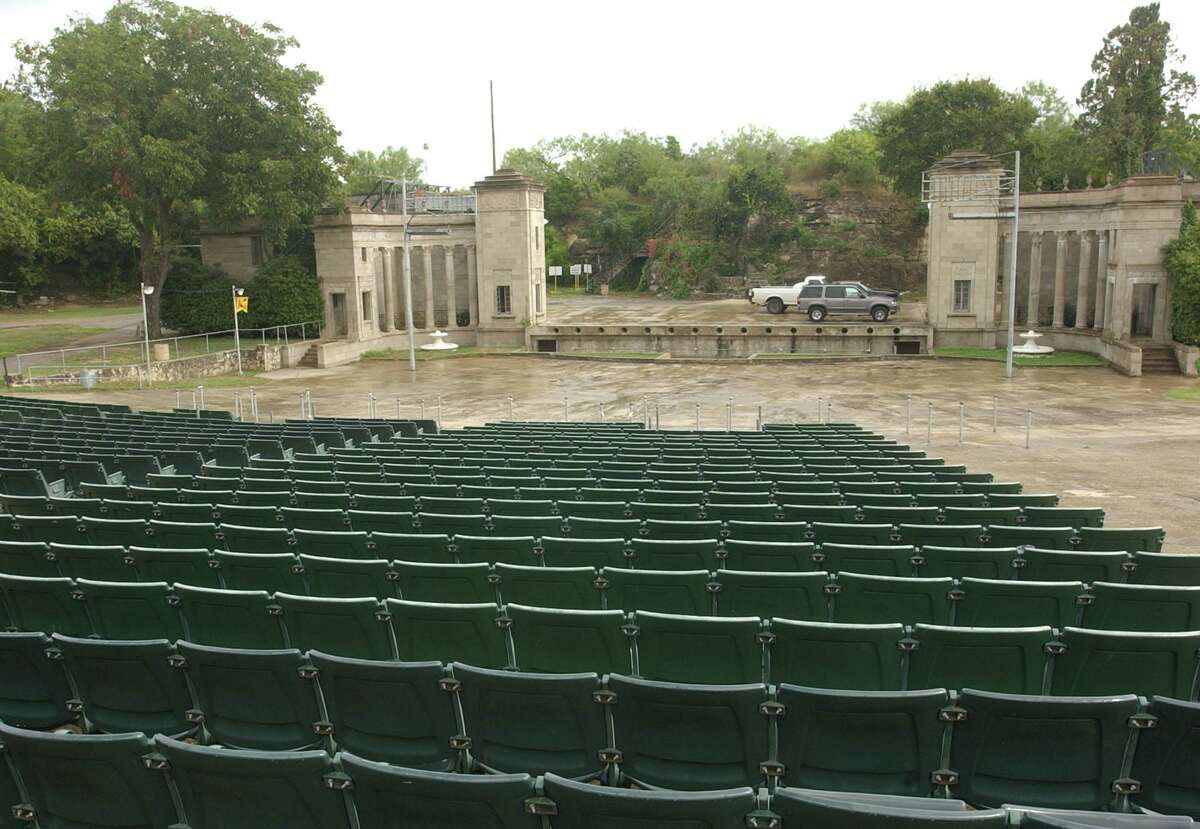 Residents in the River Road neighborhood have raised concerns about plans to renovate and rejuvenate the Sunken Garden Theater at Brackenridge Park.