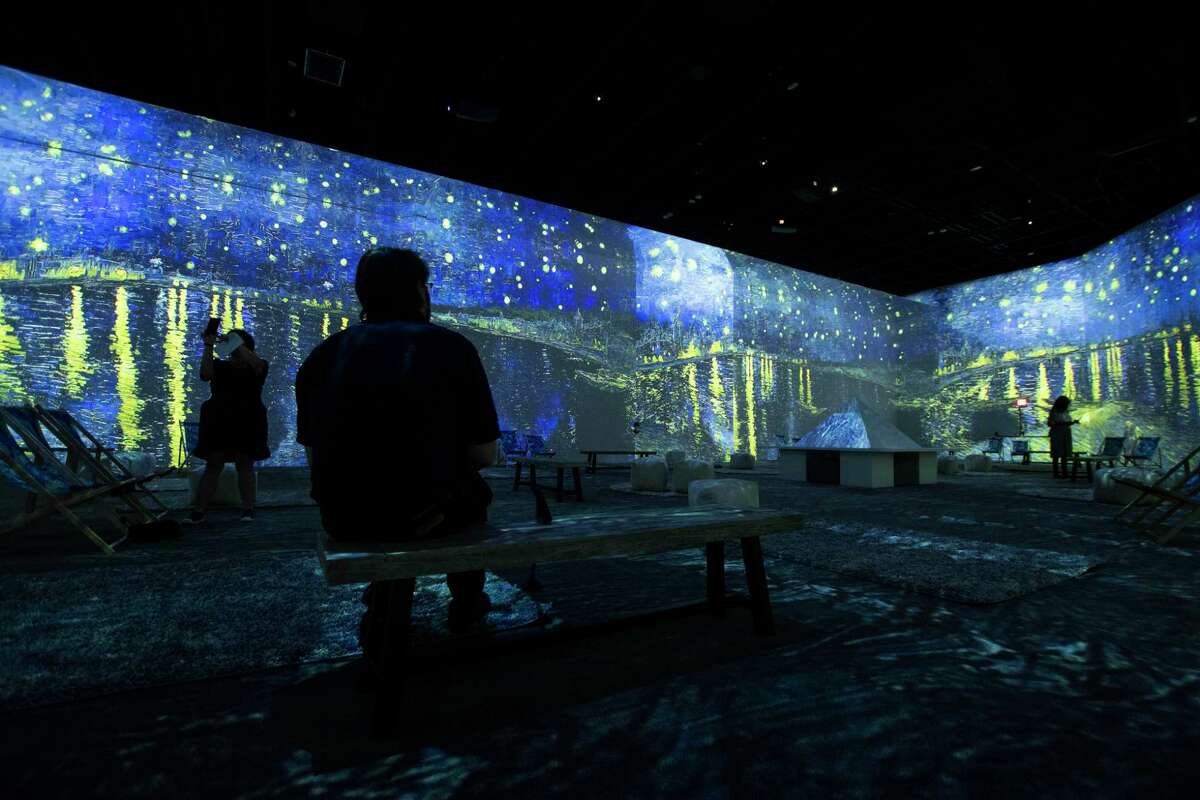 Houston has two immersive Van Gogh exhibits: Which one is better?