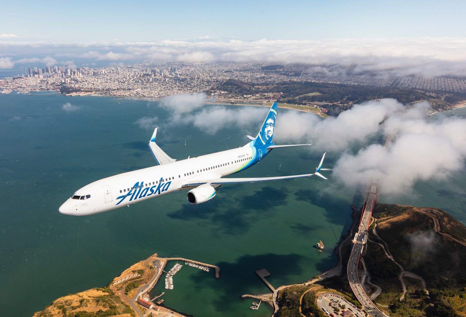 Russell Wilson scores a new Alaska Airlines livery