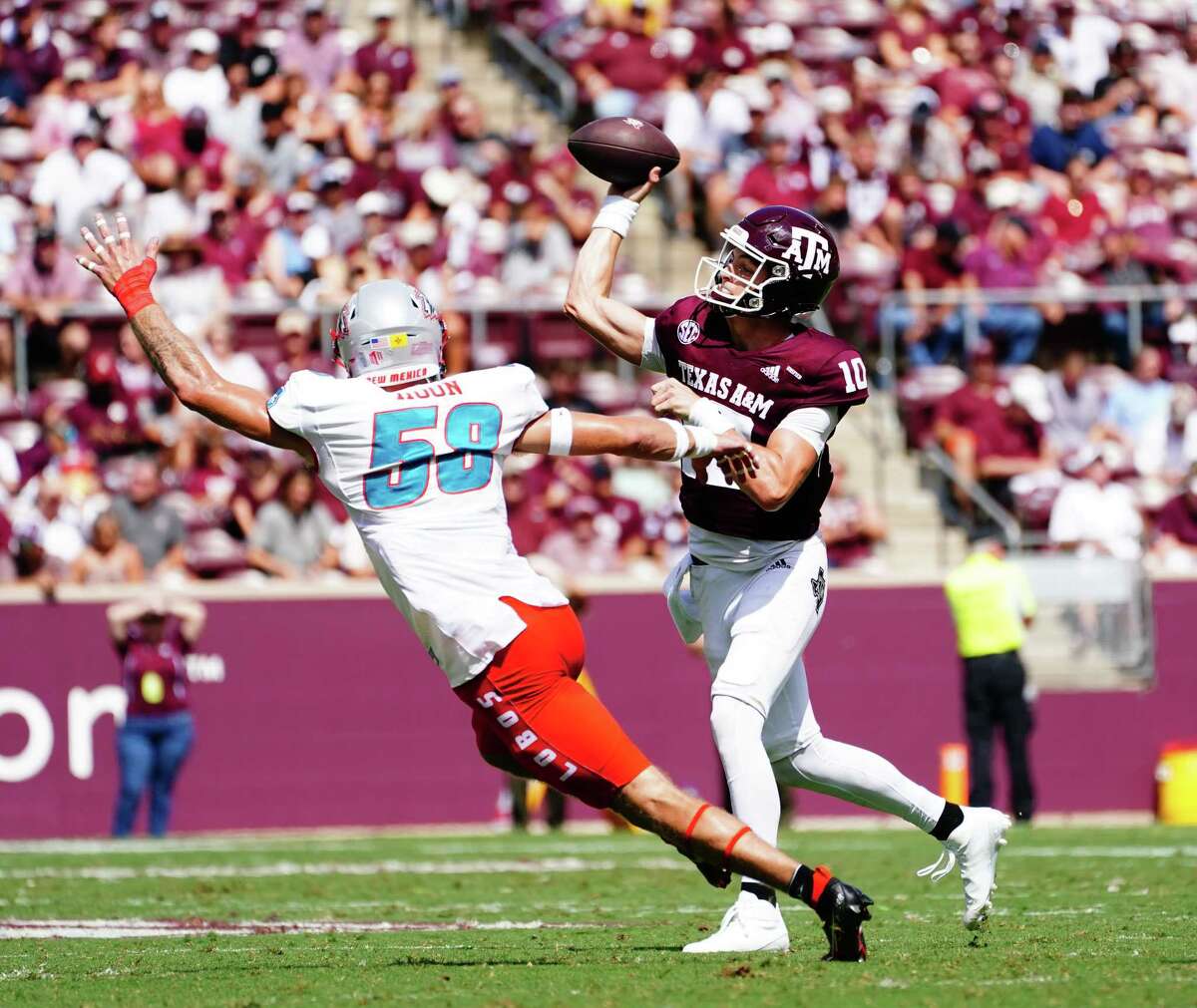 COLLEGE STATION, TX - SEPTEMBER 18: Quarterback Zach Calzada #10 of the Texas A&M Aggies throws during the second quarter of the game against New Mexico Lobos at Kyle Field on September 18, 2021 in College Station, Texas.