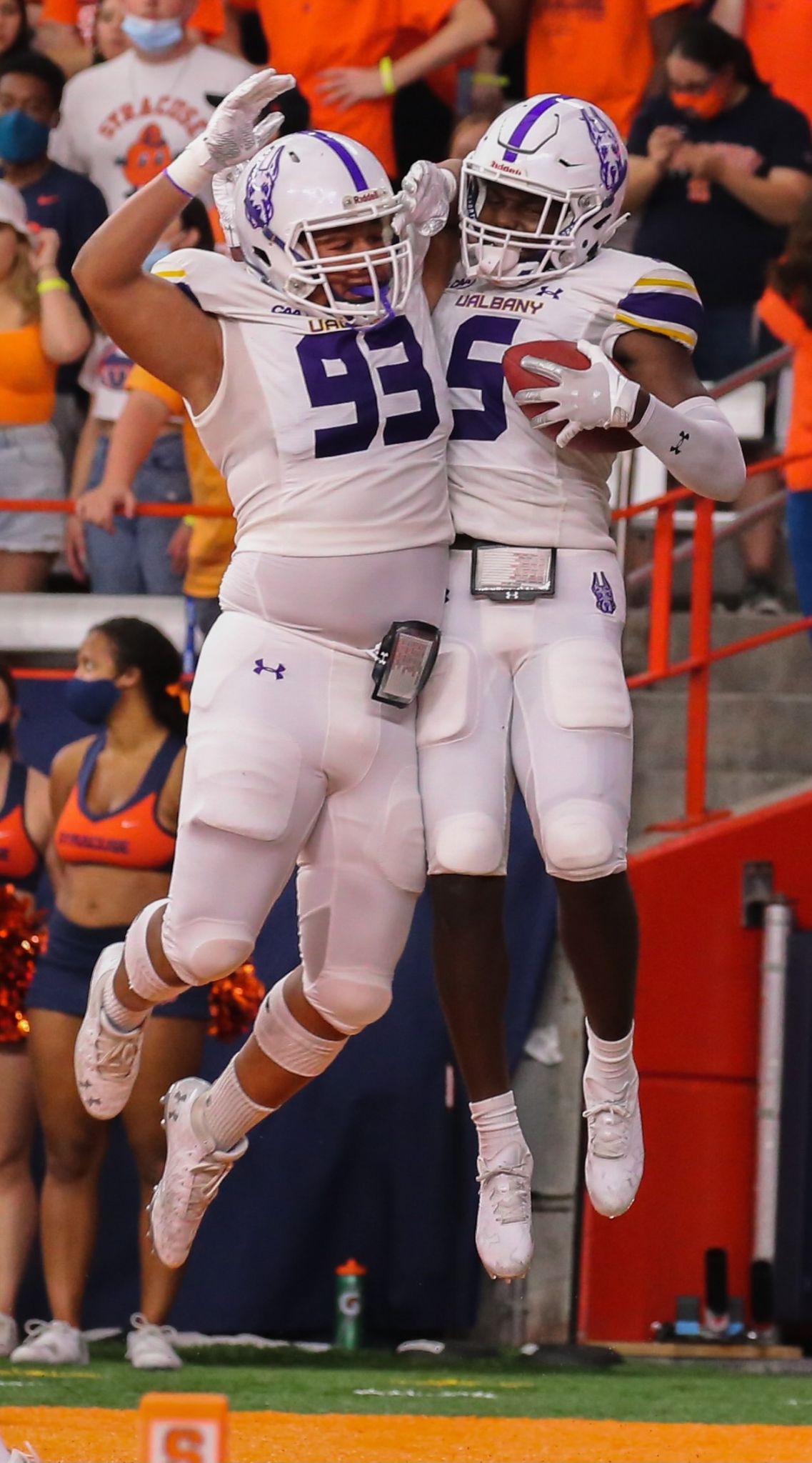 Ualbany Football Blown Out In First Meeting With Syracuse 1622