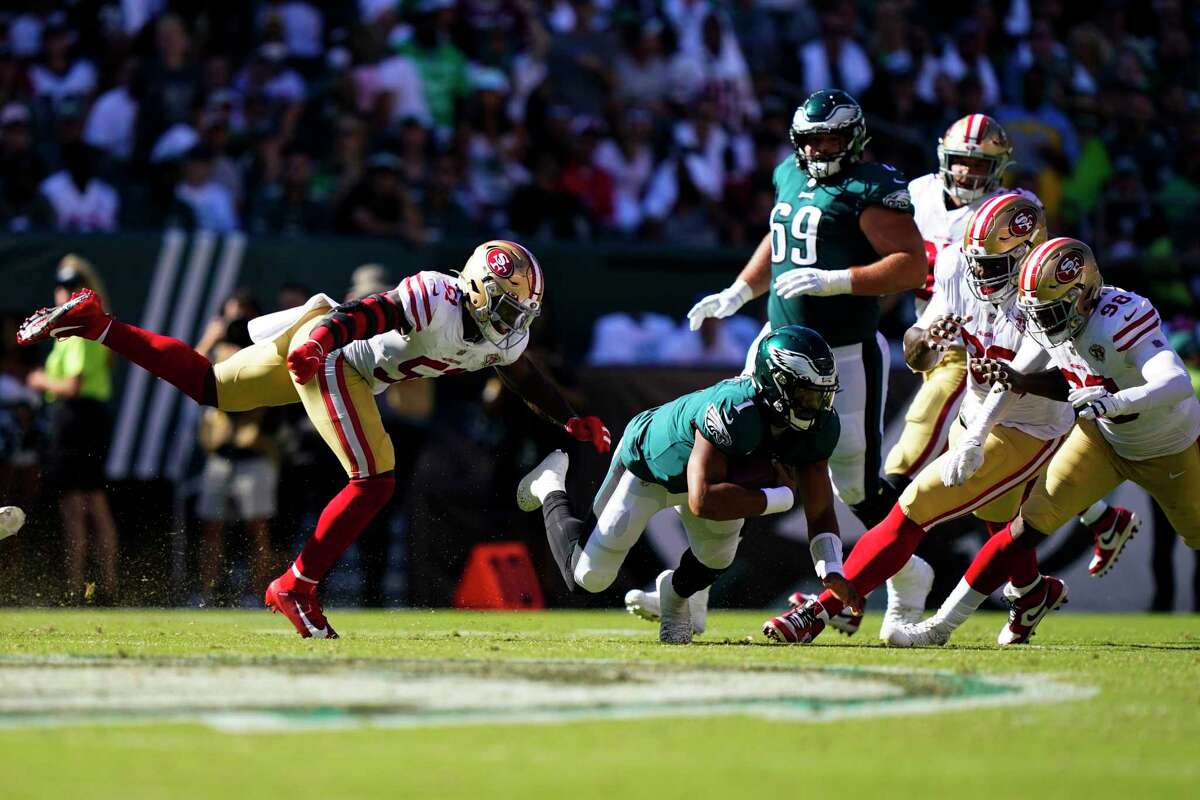 Philadelphia Eagles lose to San Francisco 49ers 17-11 in Week 2