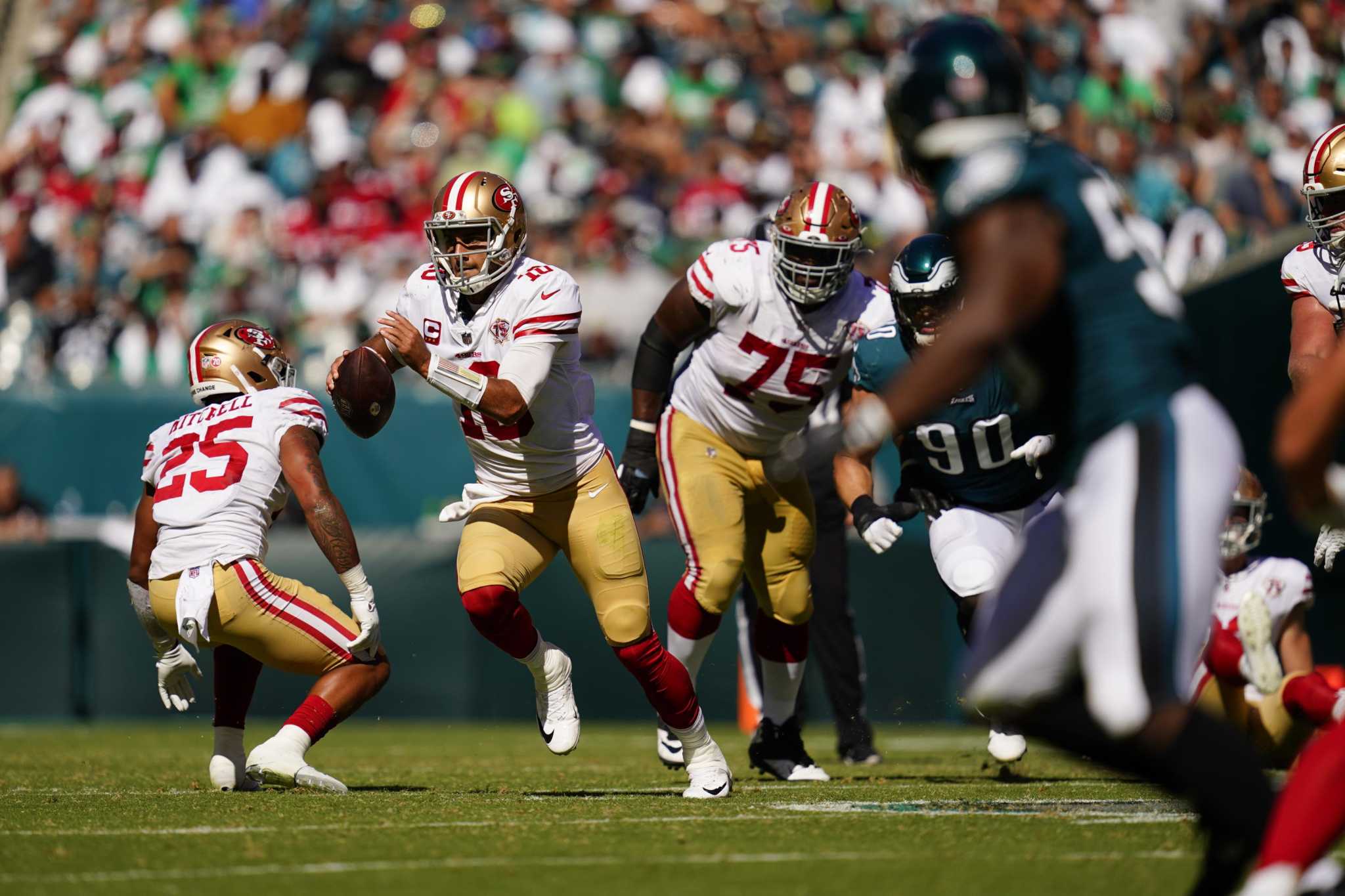 Jimmy Garoppolo, Nick Bosa lead 49ers past Eagles 17-11