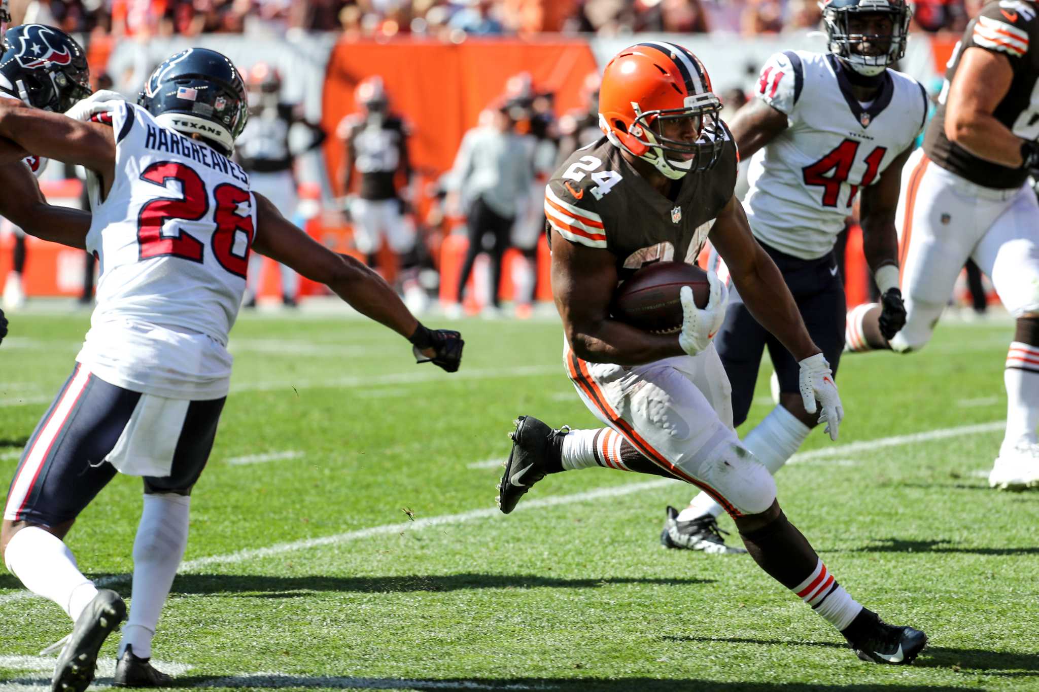 Browns LB Sione Takitaki Recovers Fumble On Muffed Punt By Texans