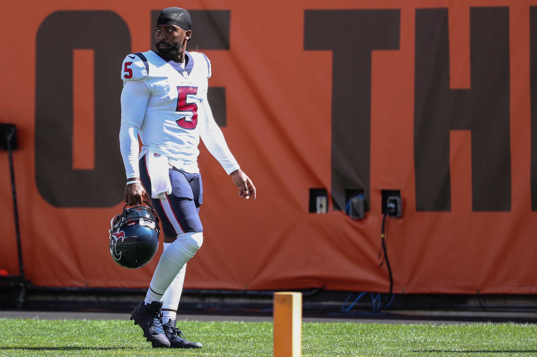 Tyrod Taylor day to day with injury for Texans; Deshaun Watson won