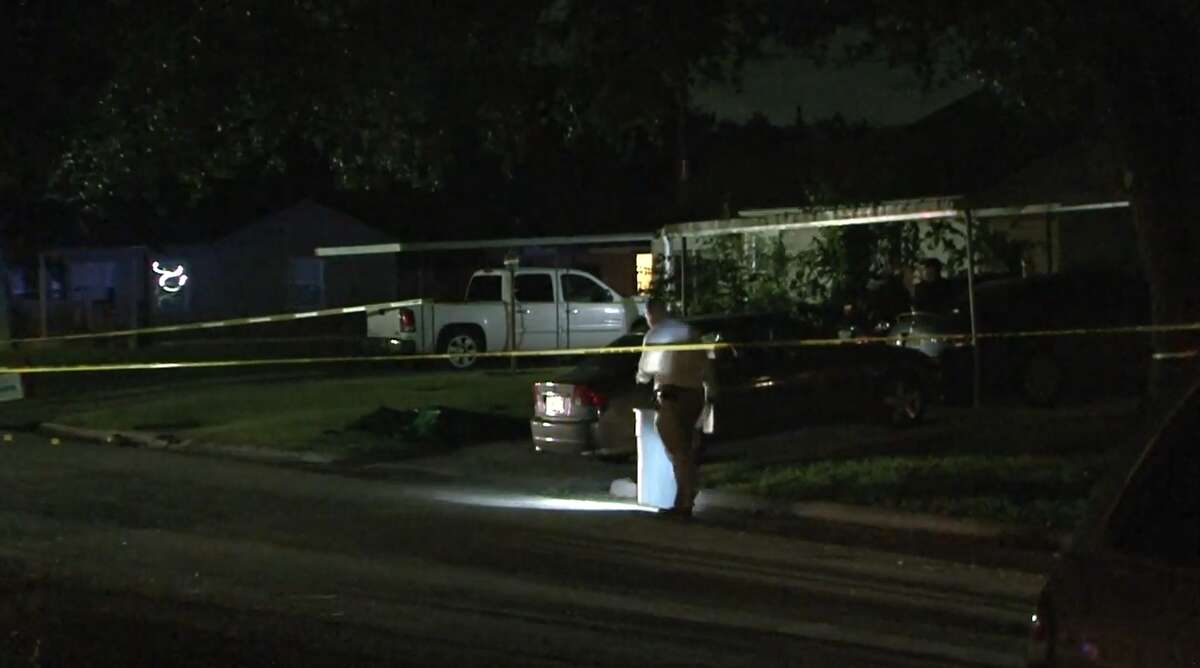 Teen boy shot to death outside Galena Park home