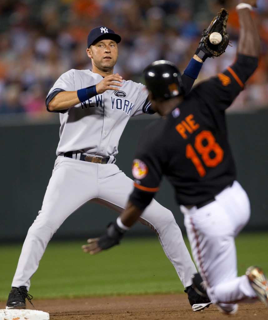 Matsui, Posada power Yankees past Blue Jays