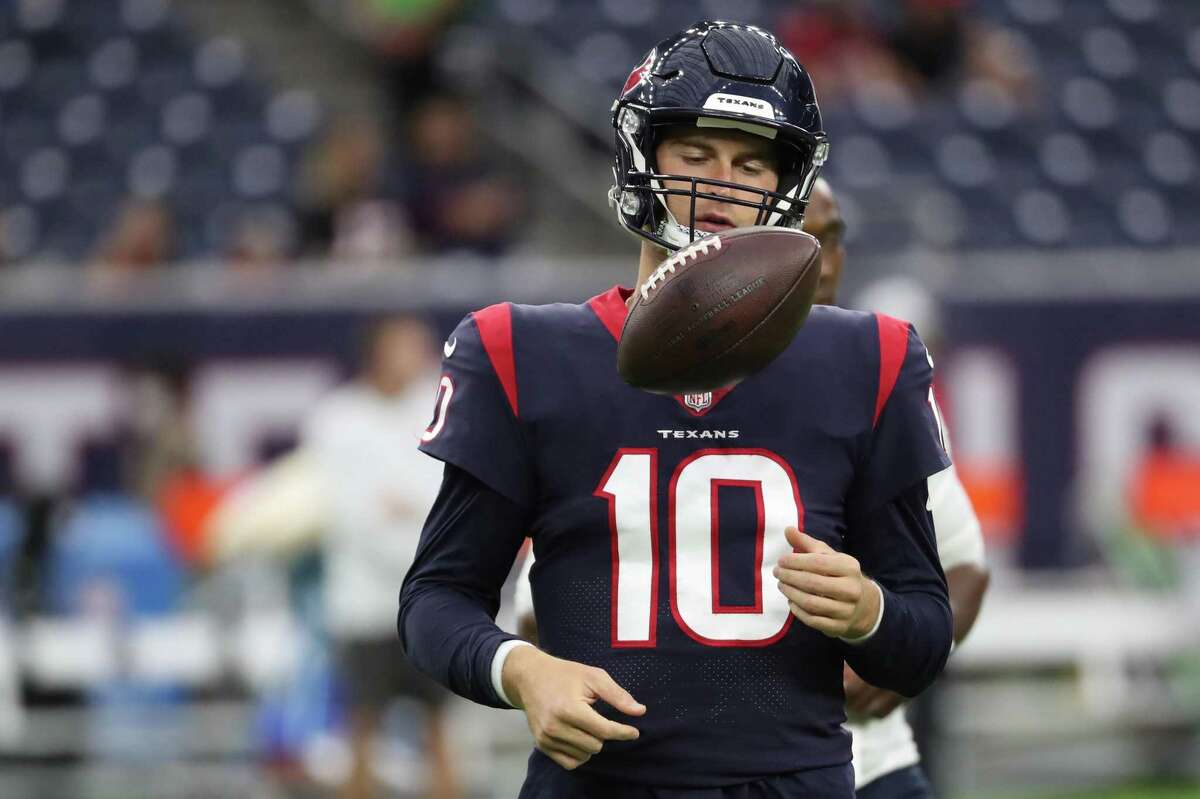 Rookie quarterback Davis Mills will make his first NFL start when the Texans host the Carolina Panthers on Thursday night at NRG Stadium.