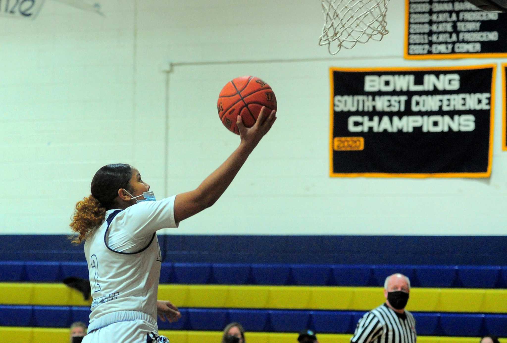 Notre Dame’s Aizhanique Mayo to play basketball at Marquette