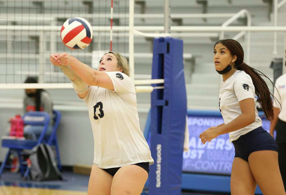 O’Connor volleyball finds stride after bumpy start