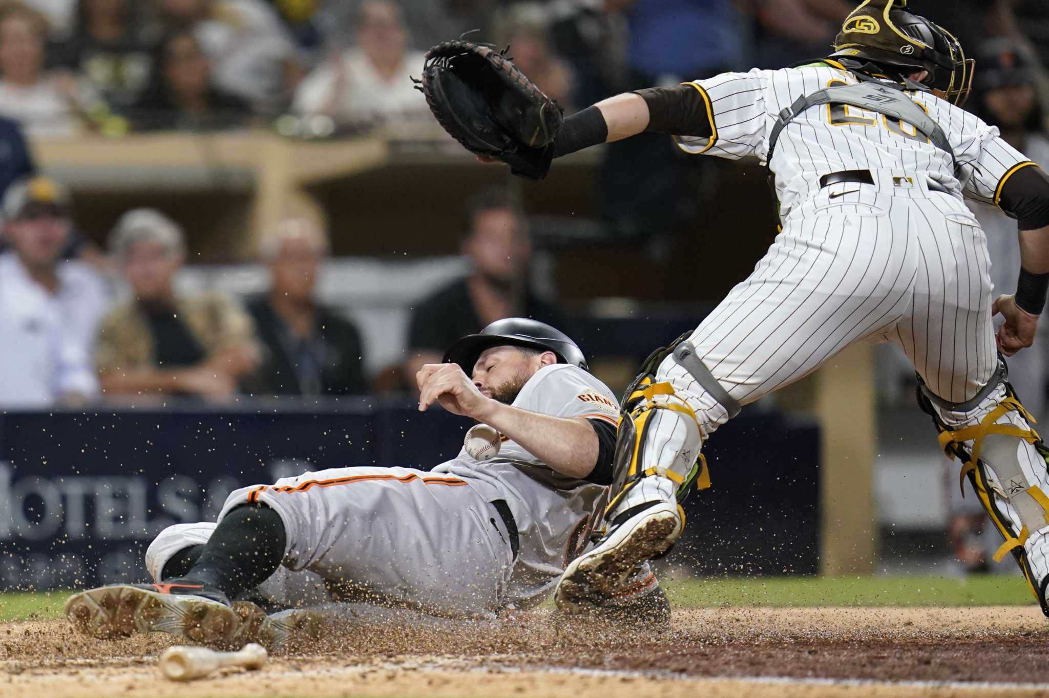 LaMonte Wade Jr. delivers again in 9th to give Giants 6-5 win over Padres