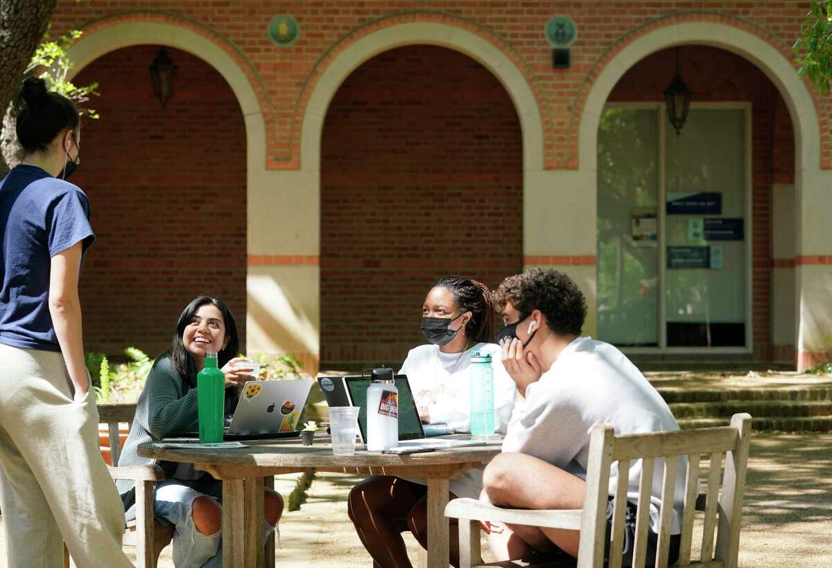 Rice gets 100M grant for future student center, new endowments