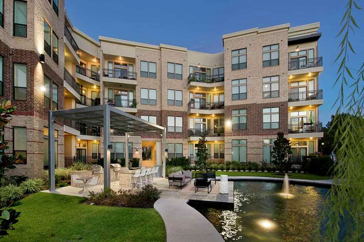 Paris company bets on Houston with apartment purchase