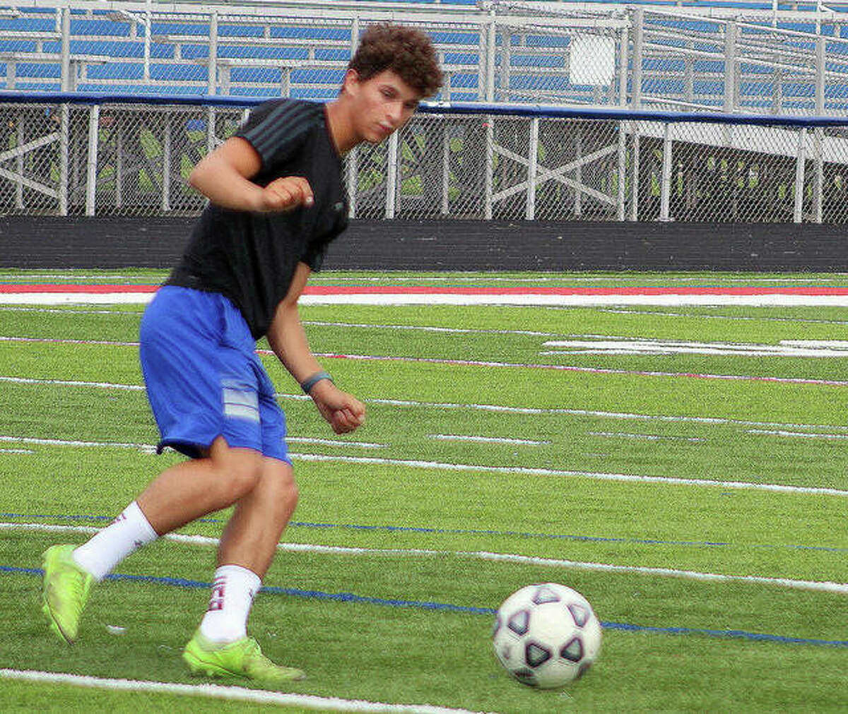 Trieton Park of Carlinville, shown in a practice session, scored the only goal of the game in Wednesday night’s 1-0 Cavies victory over North Mac in Carlinville. He was assisted by Levi Yudinsky. Park is third in scoring in the St. Louis area with 20 goals and nine assists.