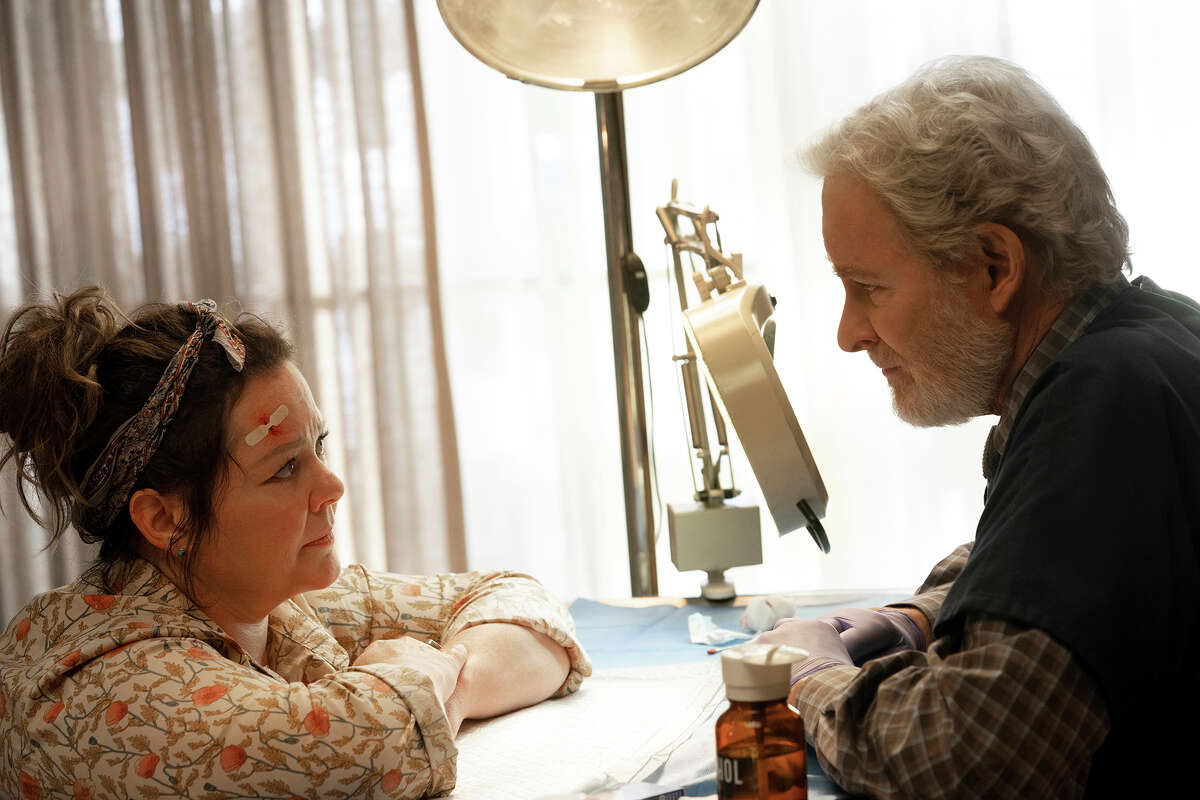 Melissa McCarthy and Kevin Kline in "The Starling."