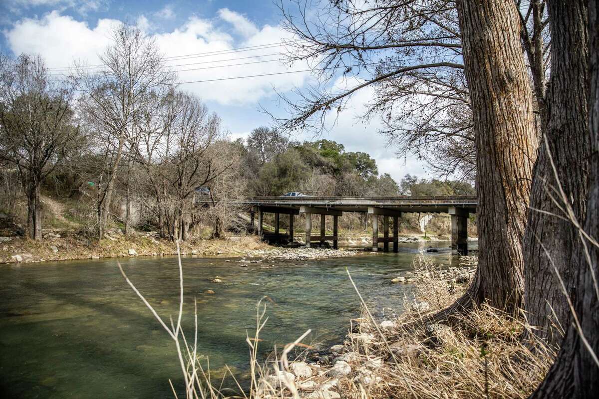 A New Braunfels developer wants to turn 155 acres along the Guadalupe River into high-end homes and recreational amenities.