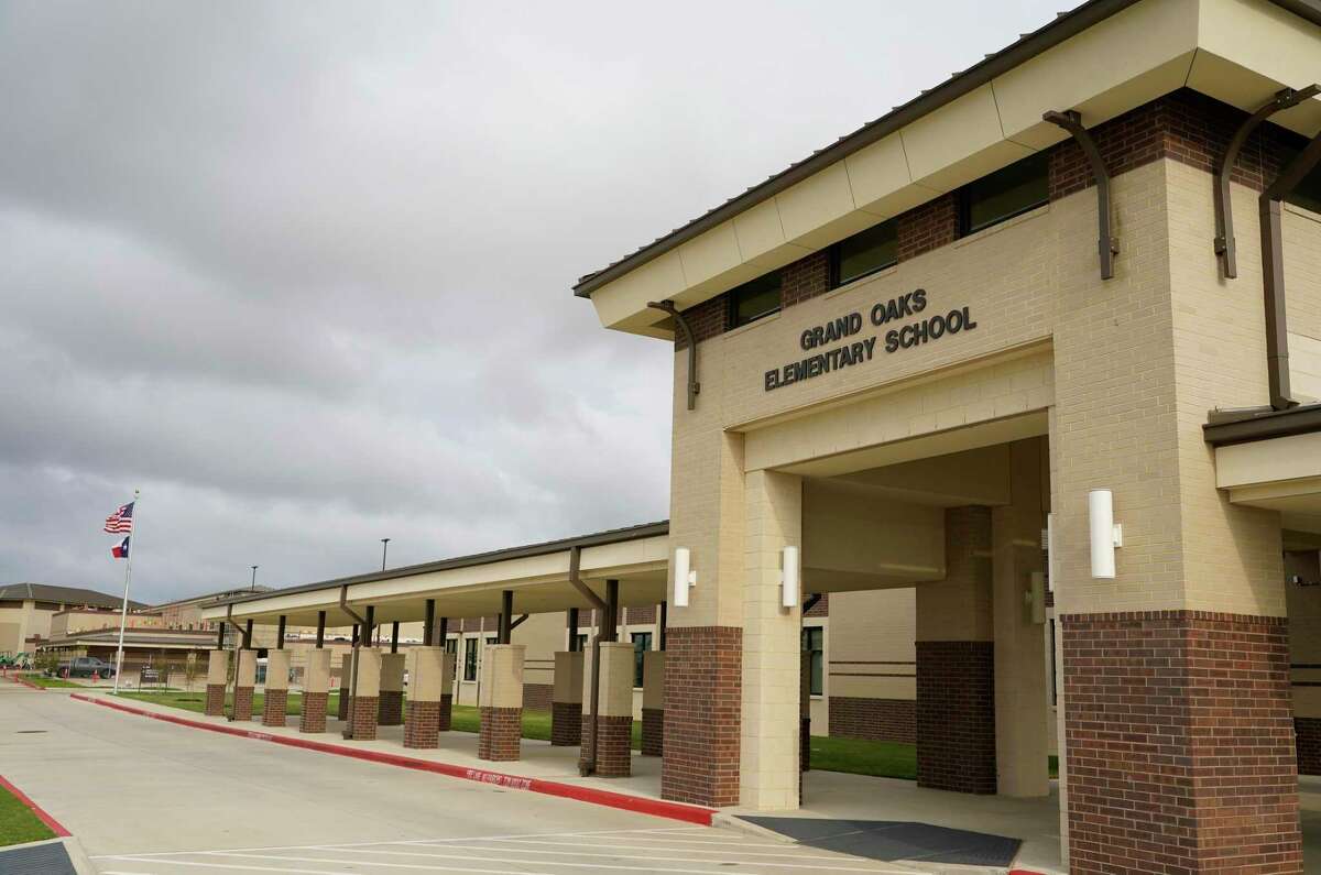 PTO fundraising for new playscape at Grand Oaks Elementary School