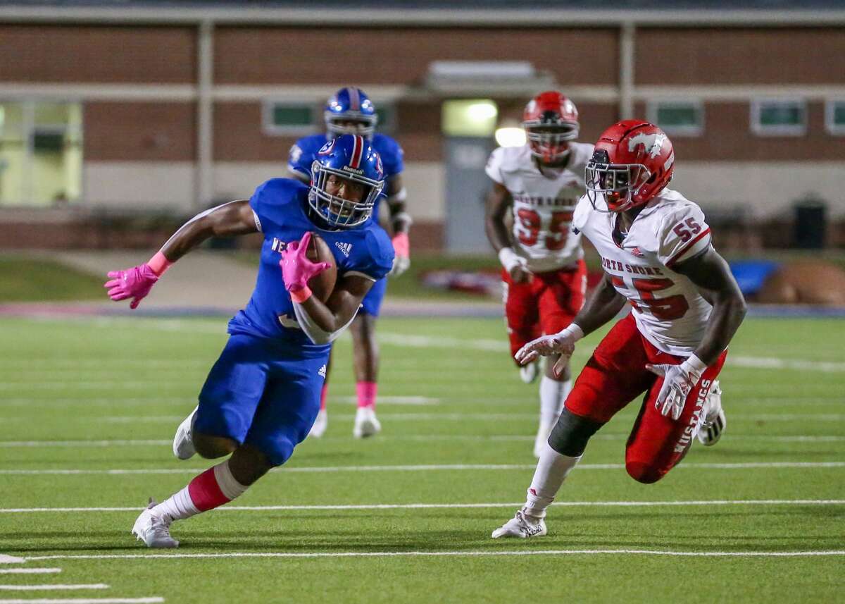 North Shore whips Bruins 447