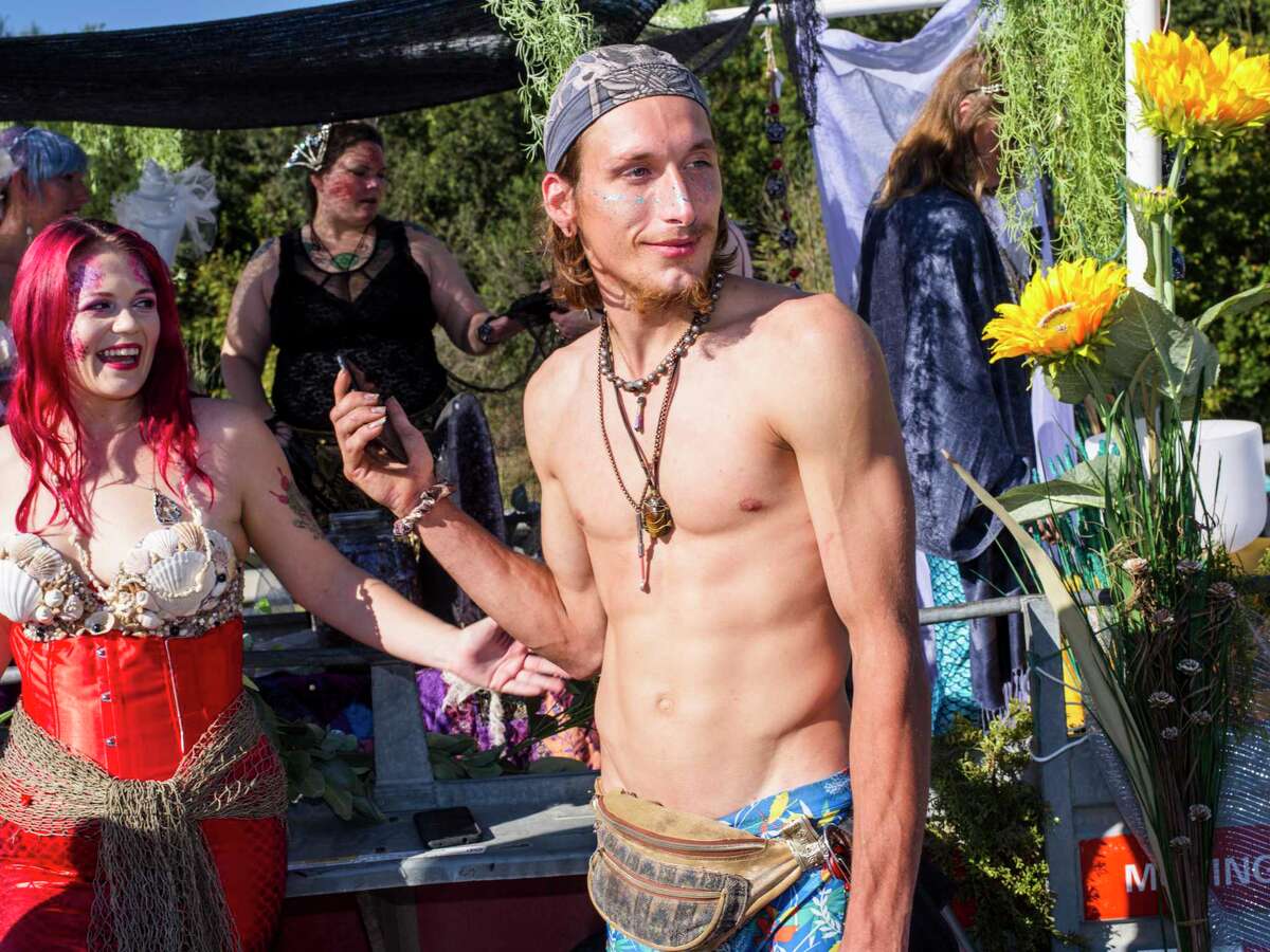 Something fishy in San Marcos a parade for the Mermaid Capital of